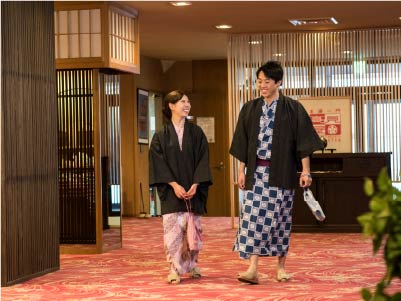 名湯舎 創でお寛ぎください。